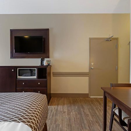Best Western High Road Inn Edson Bagian luar foto