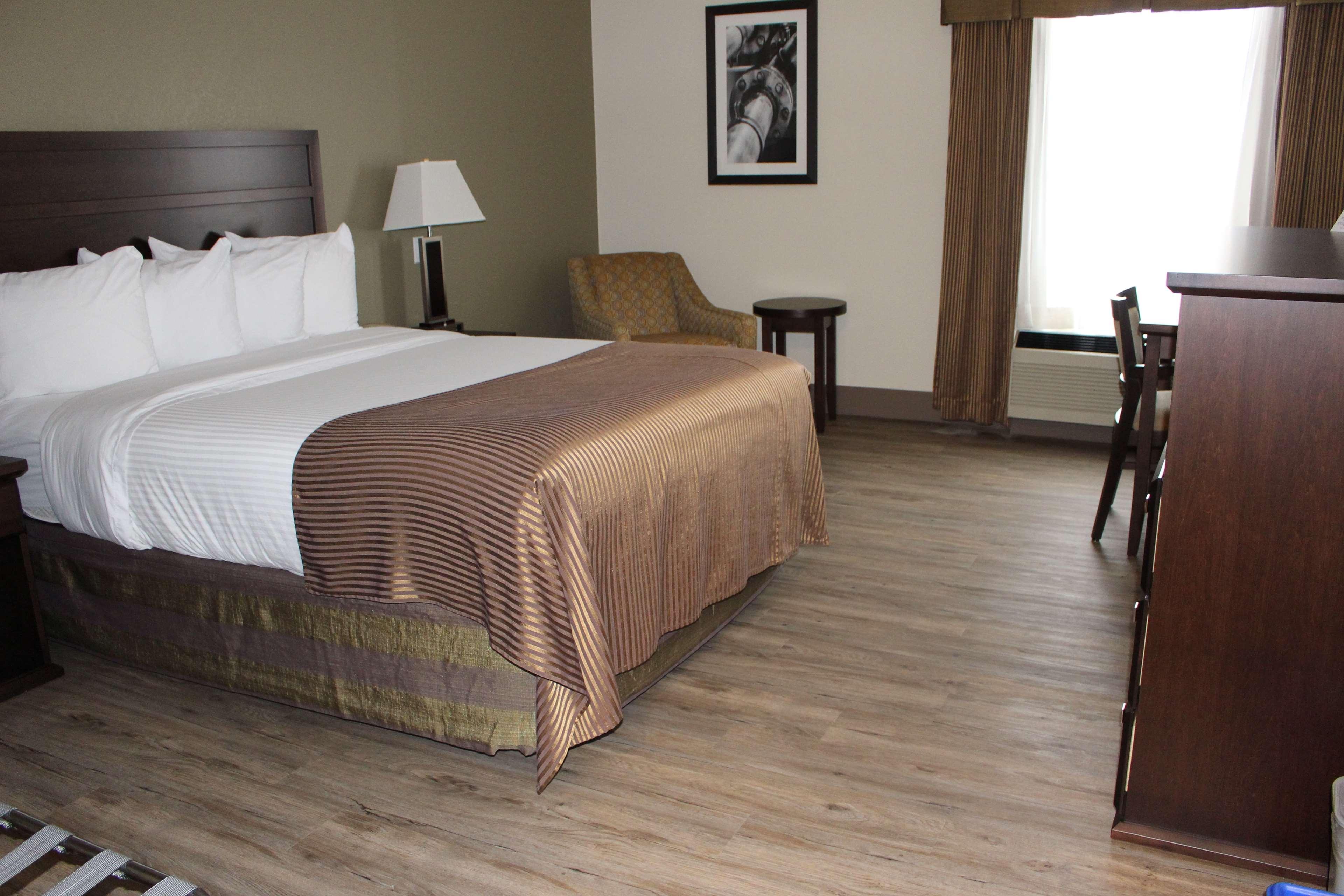Best Western High Road Inn Edson Bagian luar foto