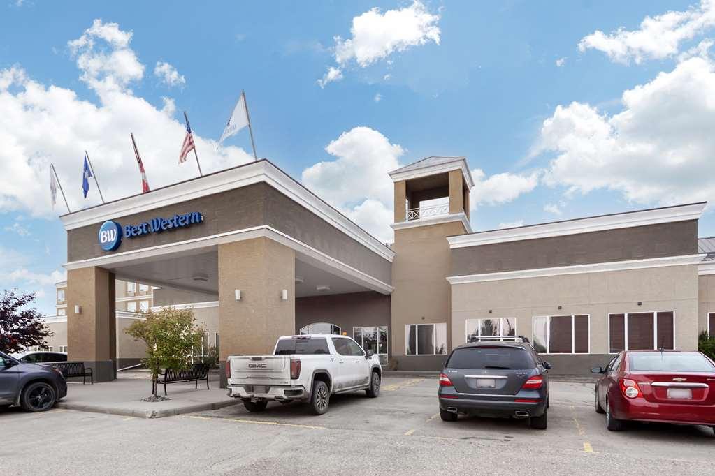 Best Western High Road Inn Edson Bagian luar foto