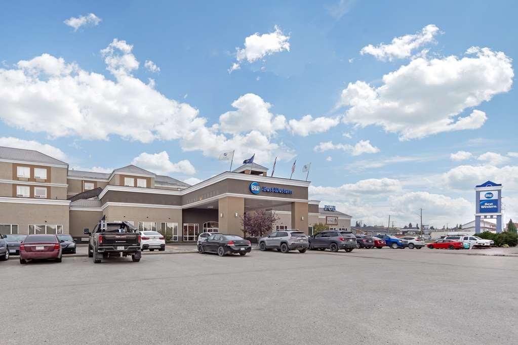 Best Western High Road Inn Edson Bagian luar foto