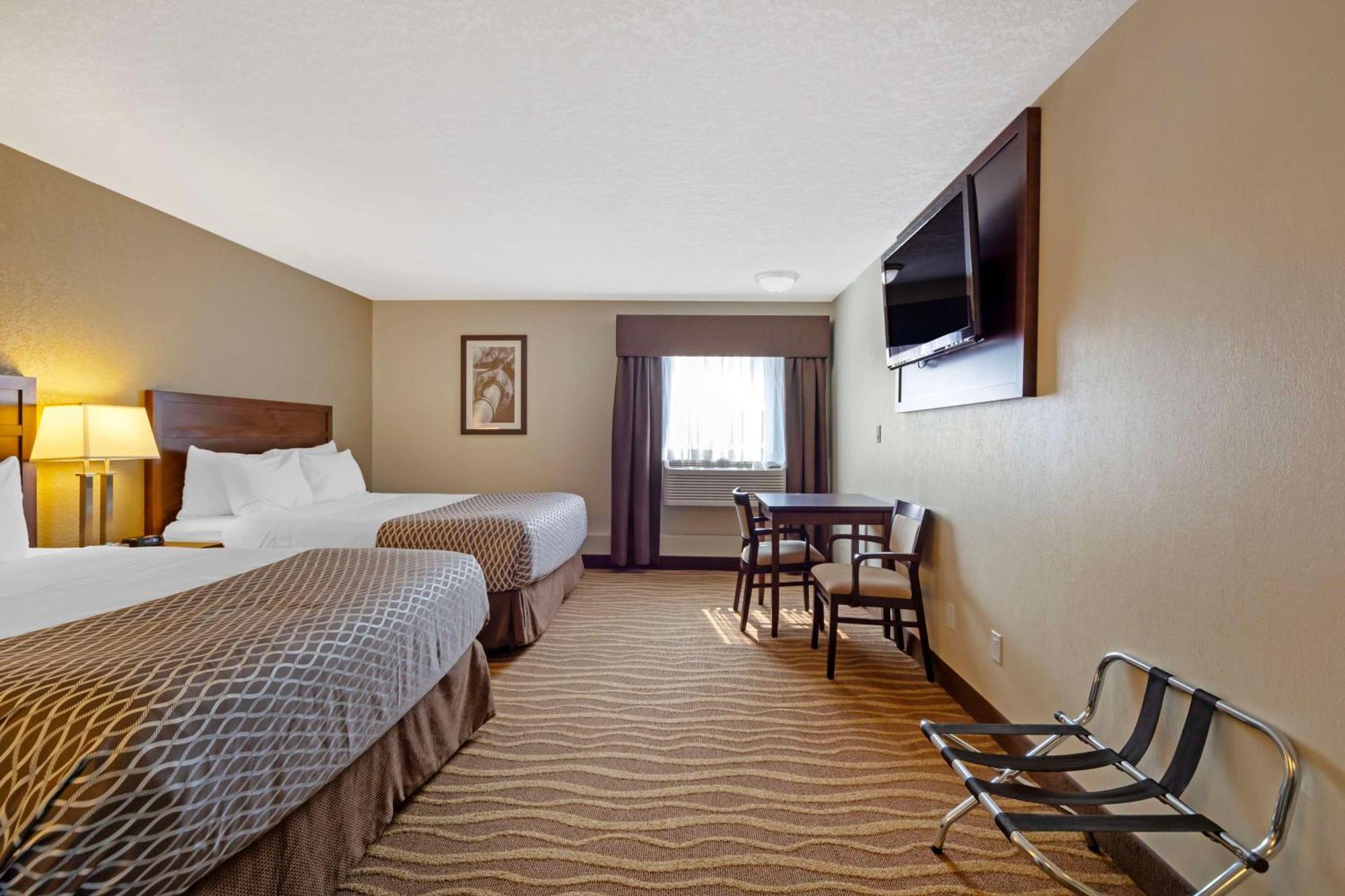 Best Western High Road Inn Edson Bagian luar foto