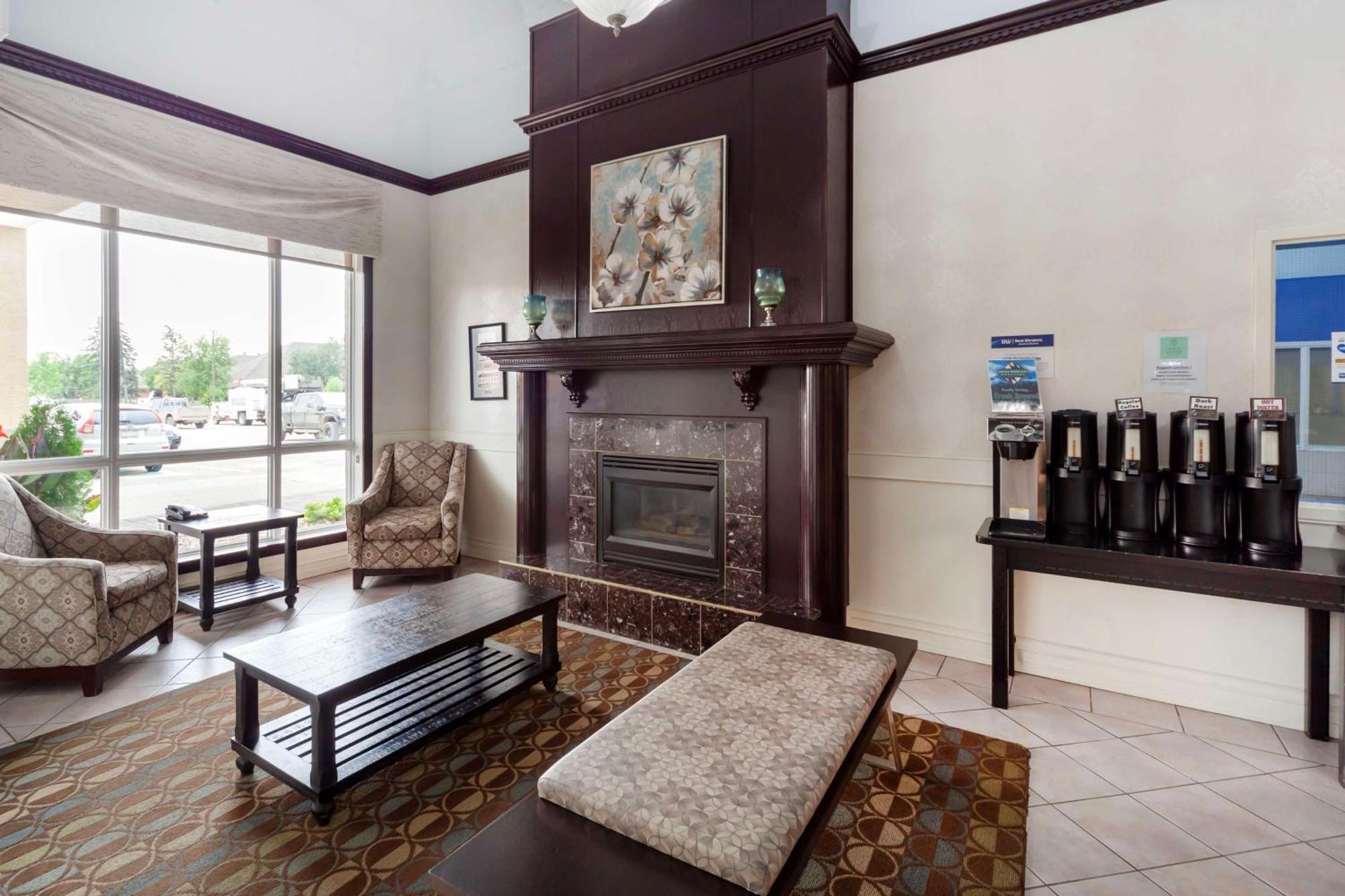 Best Western High Road Inn Edson Bagian luar foto